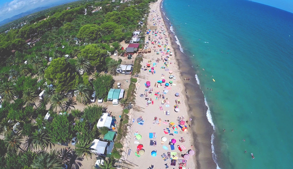 10 campings con acceso directo a la playa en Cataluña 10 campings con acceso directo a la playa en Cataluña